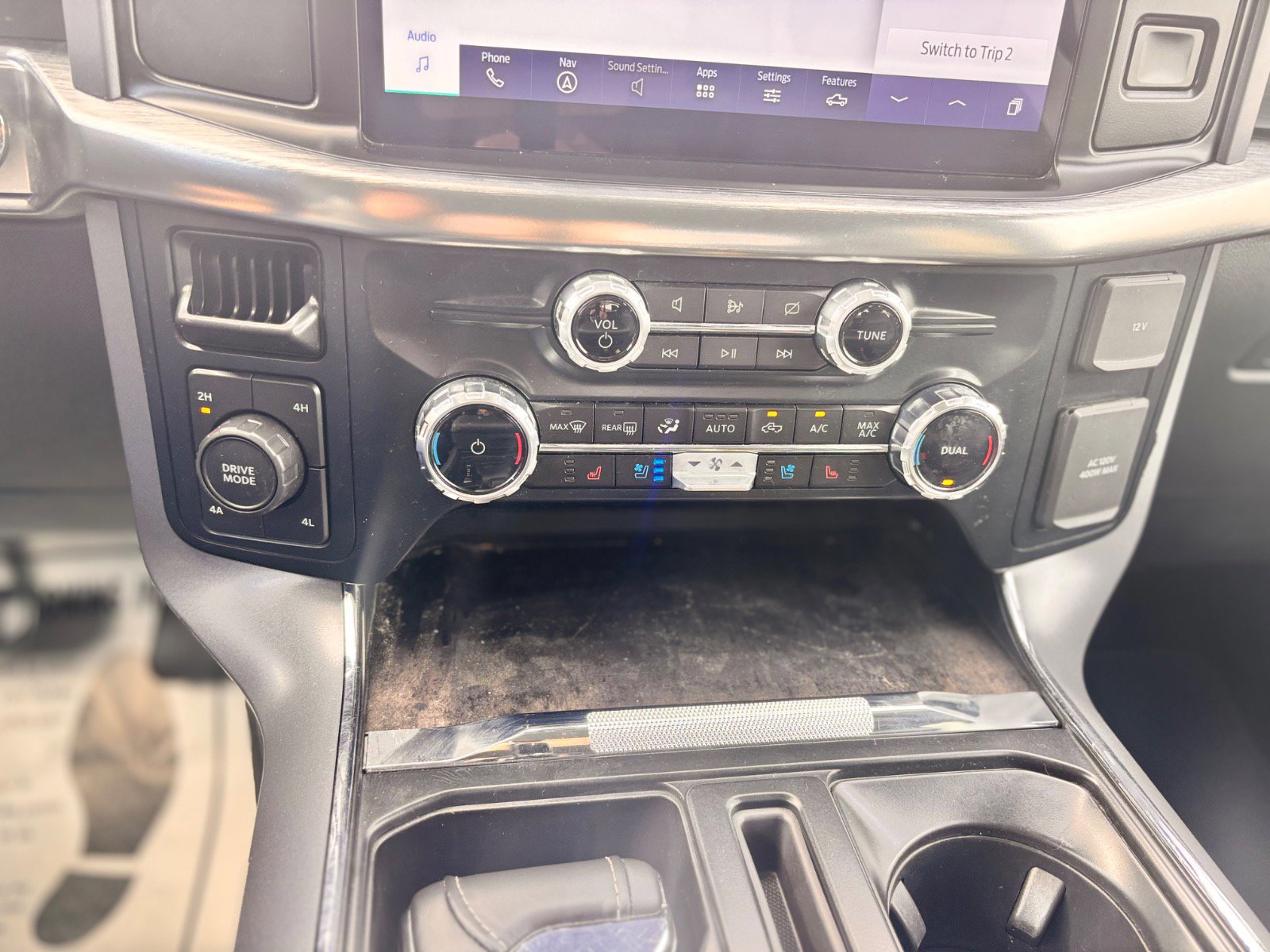 Certified 2023 Ford F150 Lariat image 35