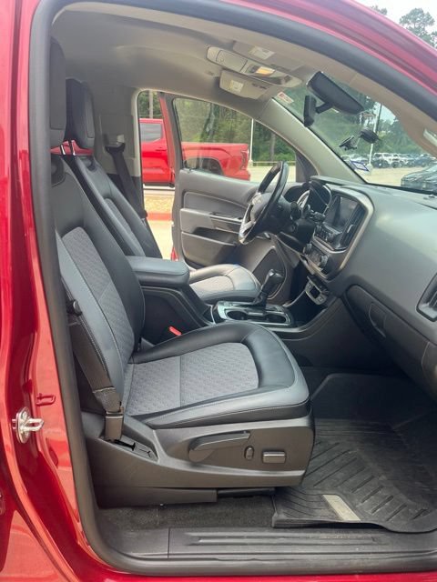 Used 2018 Chevrolet Colorado Z71 AWD/4WD image 11