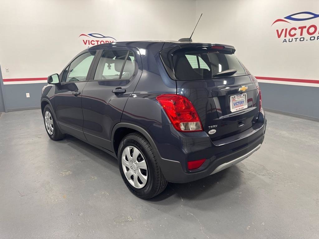 Used 2019 Chevrolet Trax LS FWD image 4