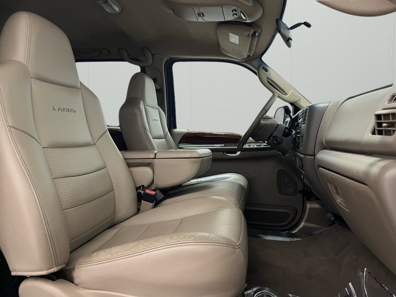 Used 2003 Ford F250 Lariat image 18