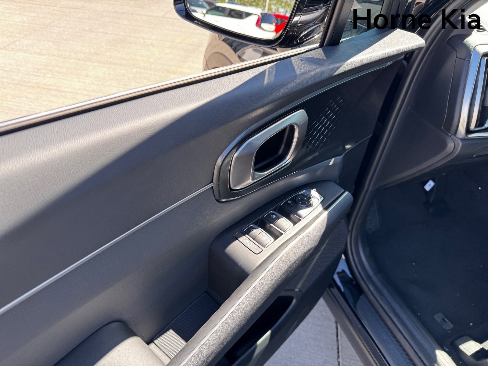 New 2026 Kia Sorento LX image 10