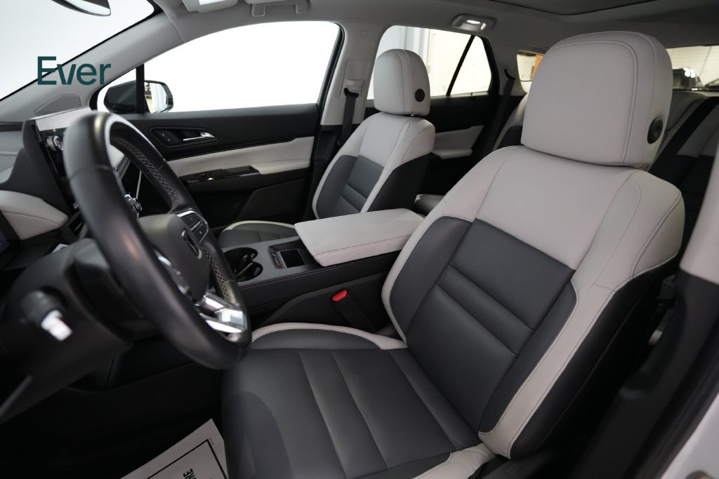 Used 2024 Honda Prologue Touring image 4
