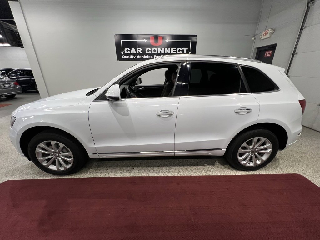 Used 2015 Audi Q5 2.0T Premium Plus w/ Technology Package image 18