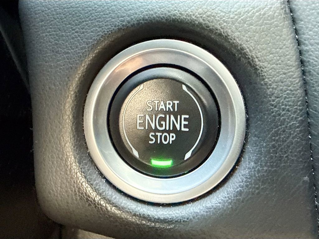 Used 2021 Chevrolet Tahoe LT image 37