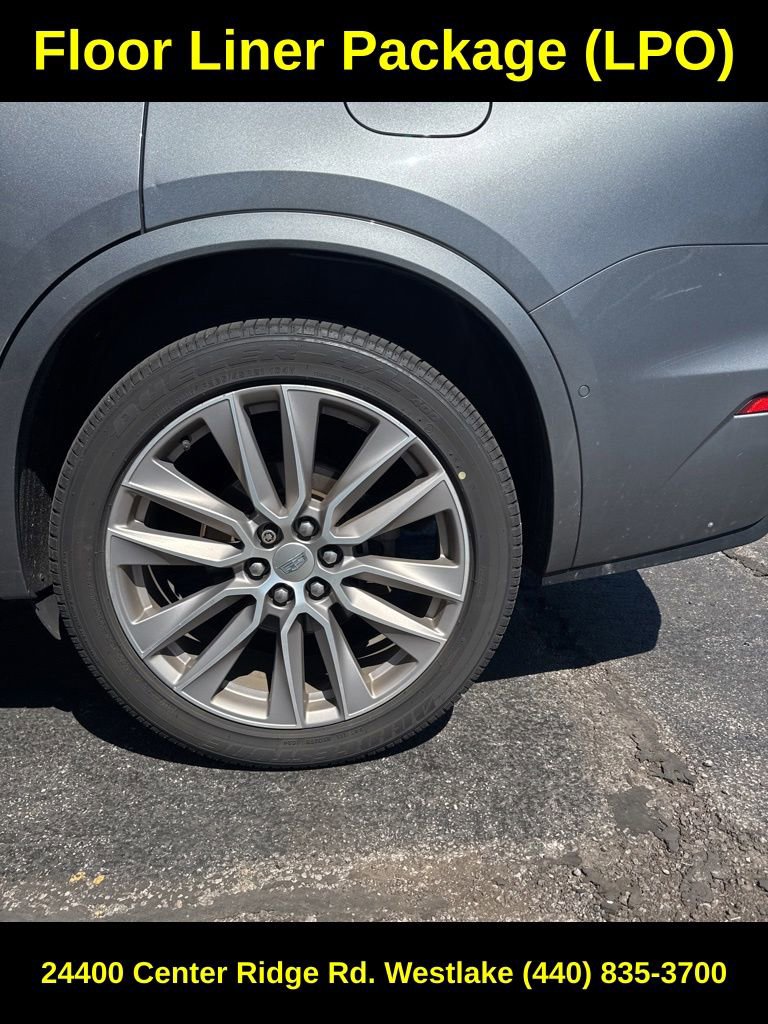 Used 2021 Cadillac XT6 Sport AWD/4WD image 12