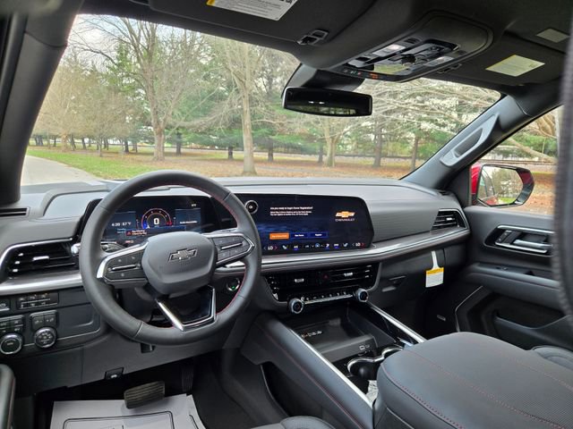 New 2026 Chevrolet Suburban RST w/ Comfort Package AWD/4WD image 16