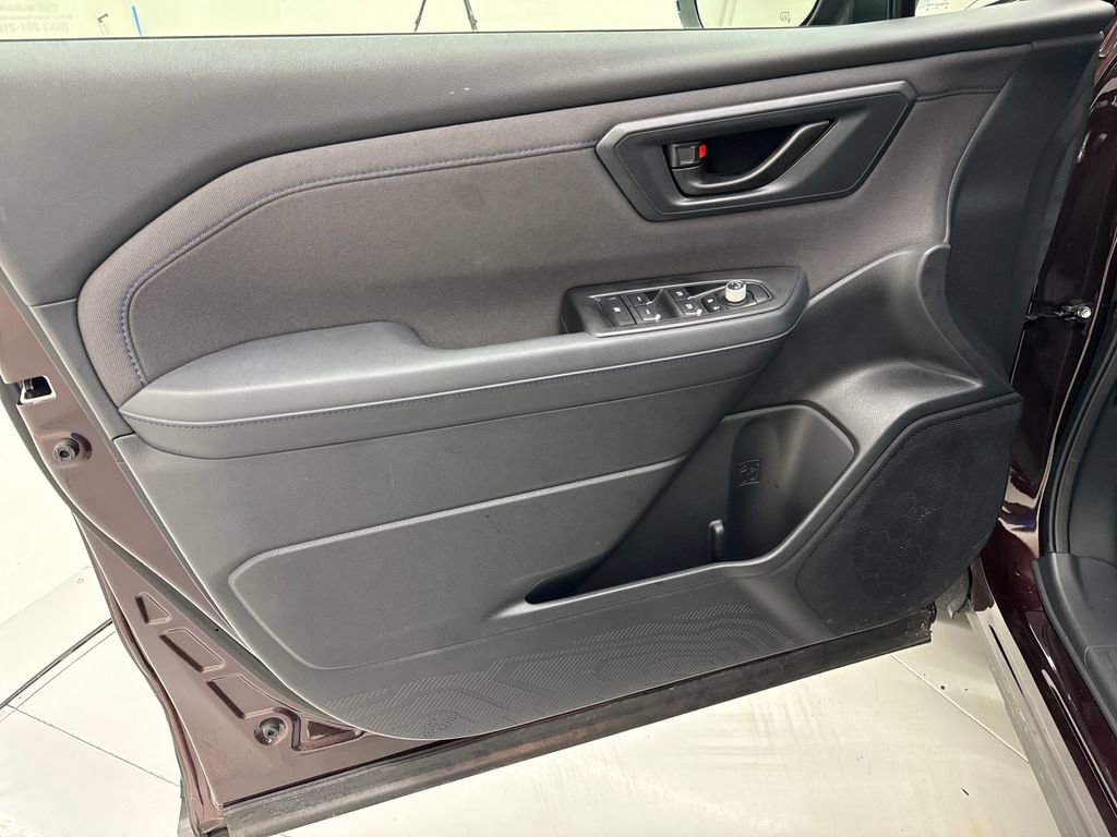 Used 2026 Subaru Forester Premium image 11