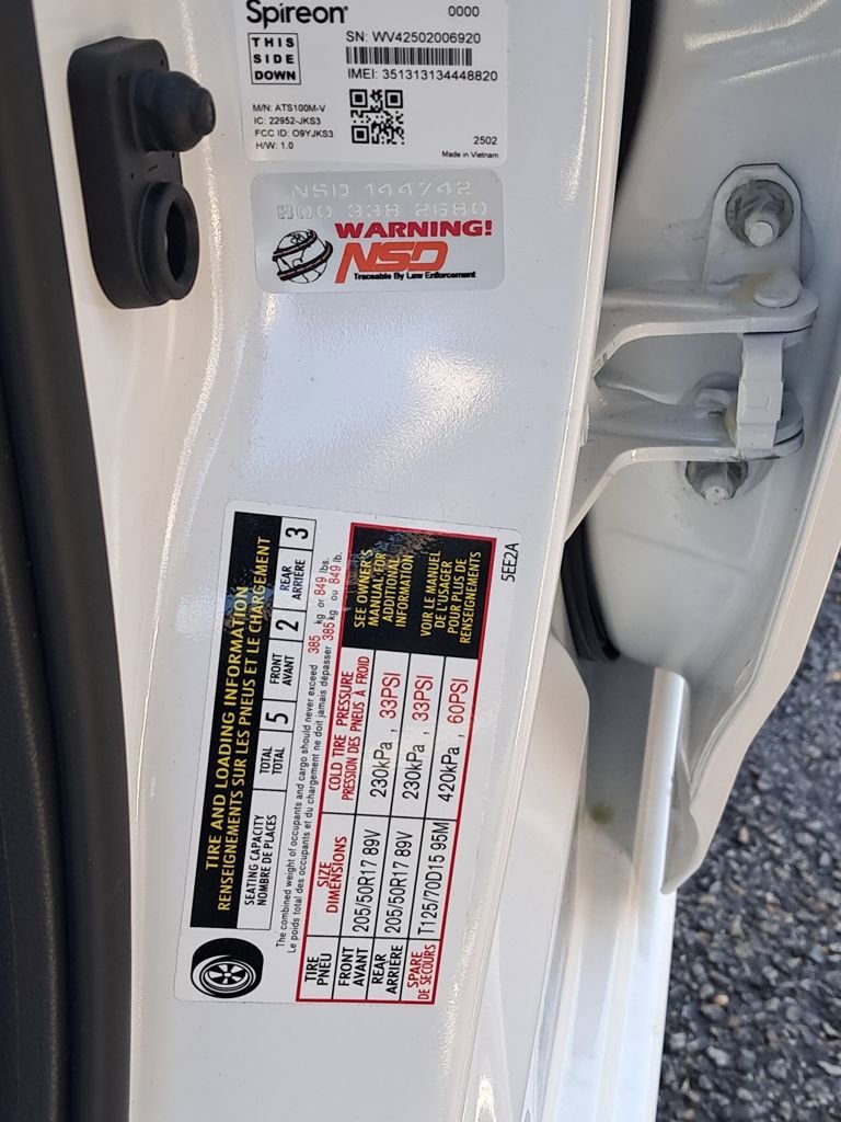 New 2025 Nissan Versa SR w/ Trunk Package image 32