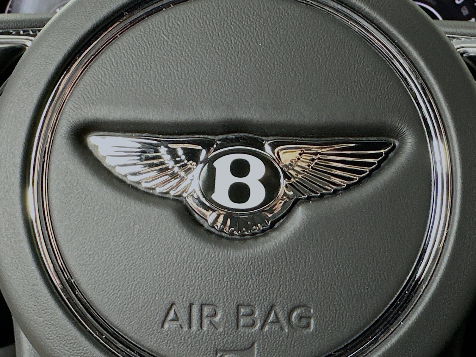 New 2026 Bentley Flying Spur V8 AWD/4WD image 57