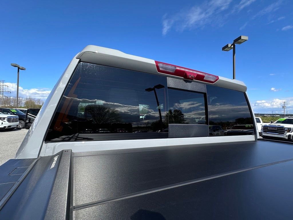 Used 2024 GMC Sierra 2500 AT4 w/ AT4 Premium Plus Package AWD/4WD image 45