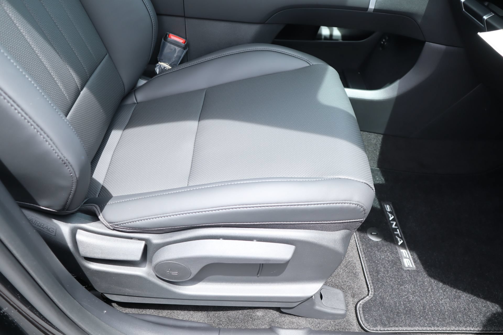 New 2026 Hyundai Santa Fe SEL FWD image 19