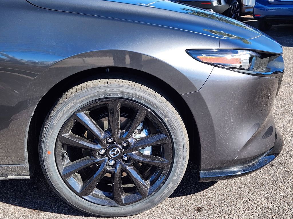 New 2026 MAZDA MAZDA3 Hatchback w/Premium Plus Pkg image 28