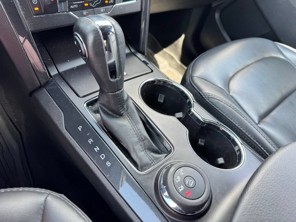 Certified 2019 Ford Explorer XLT w/ Equipment Group 202A AWD/4WD image 17
