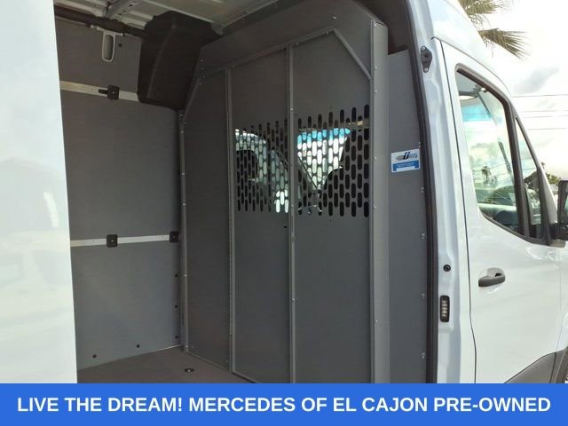 Used 2025 Mercedes-Benz Sprinter 2500 image 23