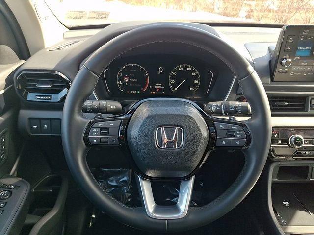 Used 2025 Honda Pilot Touring image 22