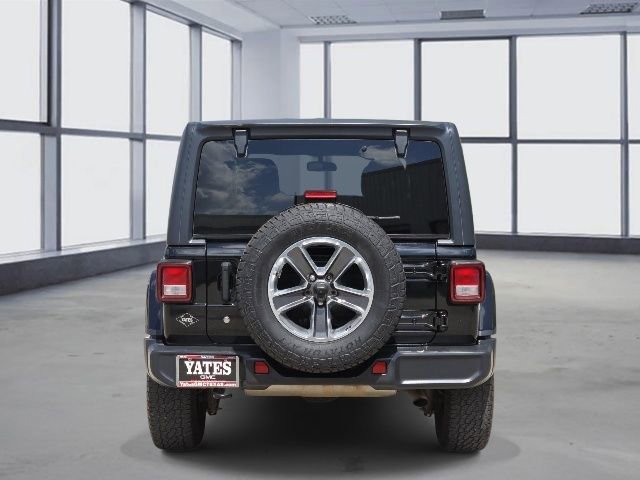 Used 2020 Jeep Wrangler Unlimited Sahara image 5