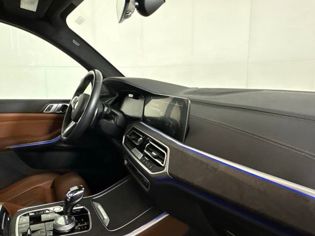 Used 2023 BMW X5 xDrive40i w/ Executive Package image 32