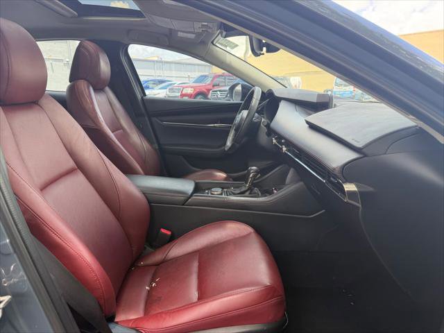 Used 2023 MAZDA MAZDA3 s FWD image 12