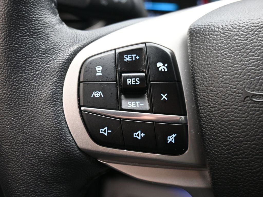 Used 2023 Ford Explorer Limited w/ Equipment Group 301A image 22