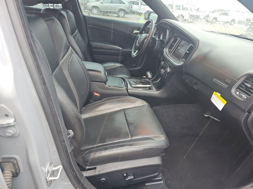Used 2020 Dodge Charger SXT w/ Plus Group image 15