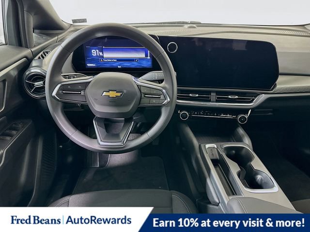 New 2026 Chevrolet Equinox EV LT image 16