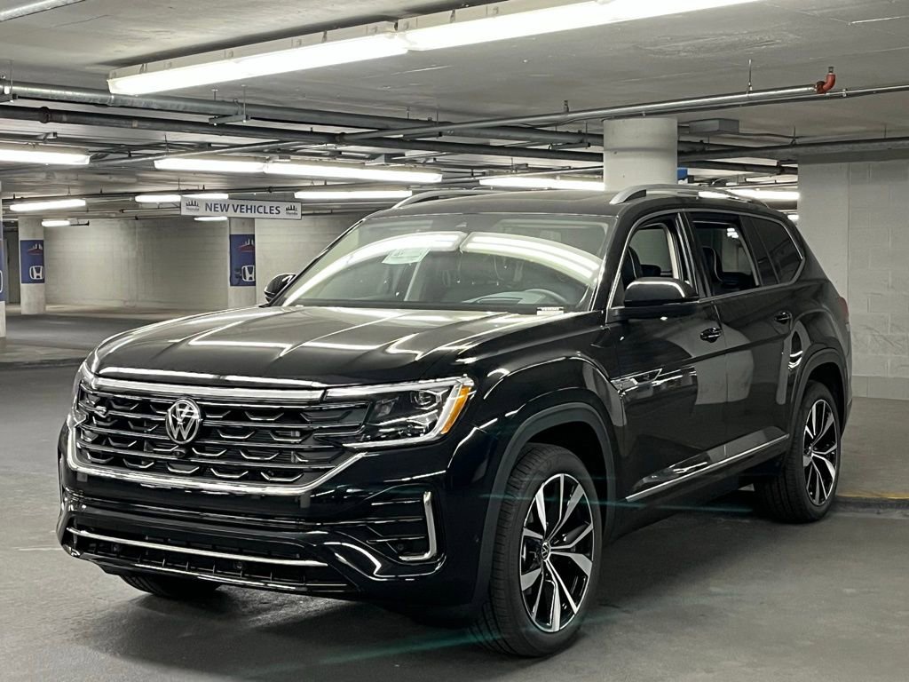 New 2026 Volkswagen Atlas SEL Premium R-Line image 3