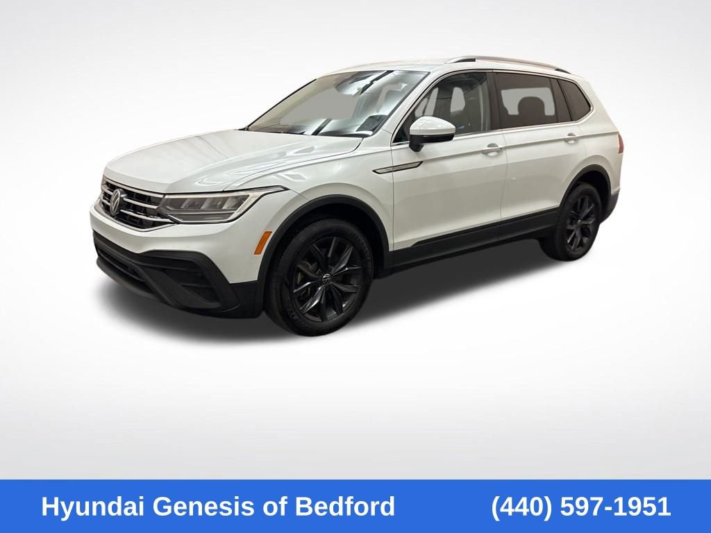 Used 2024 Volkswagen Tiguan SE