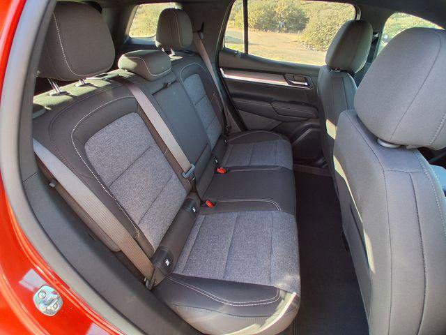 New 2026 GMC Terrain Elevation w/ Technology Package II AWD/4WD image 14