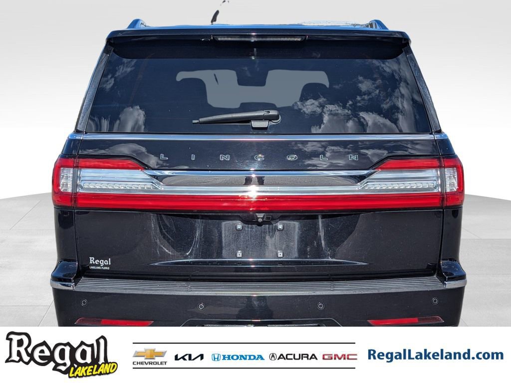 Used 2021 Lincoln Navigator Black Label image 4