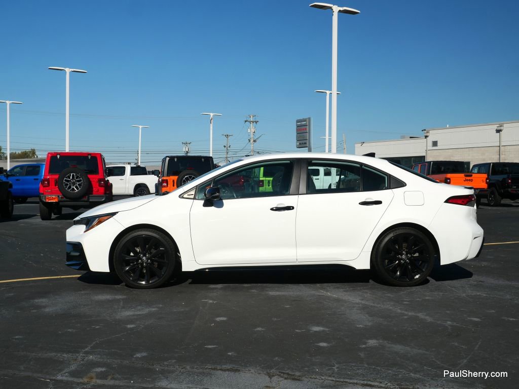 Used 2022 Toyota Corolla SE image 8