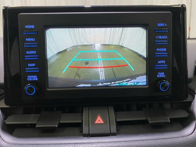 Used 2019 Toyota RAV4 LE w/ Carpet Mat Package image 17