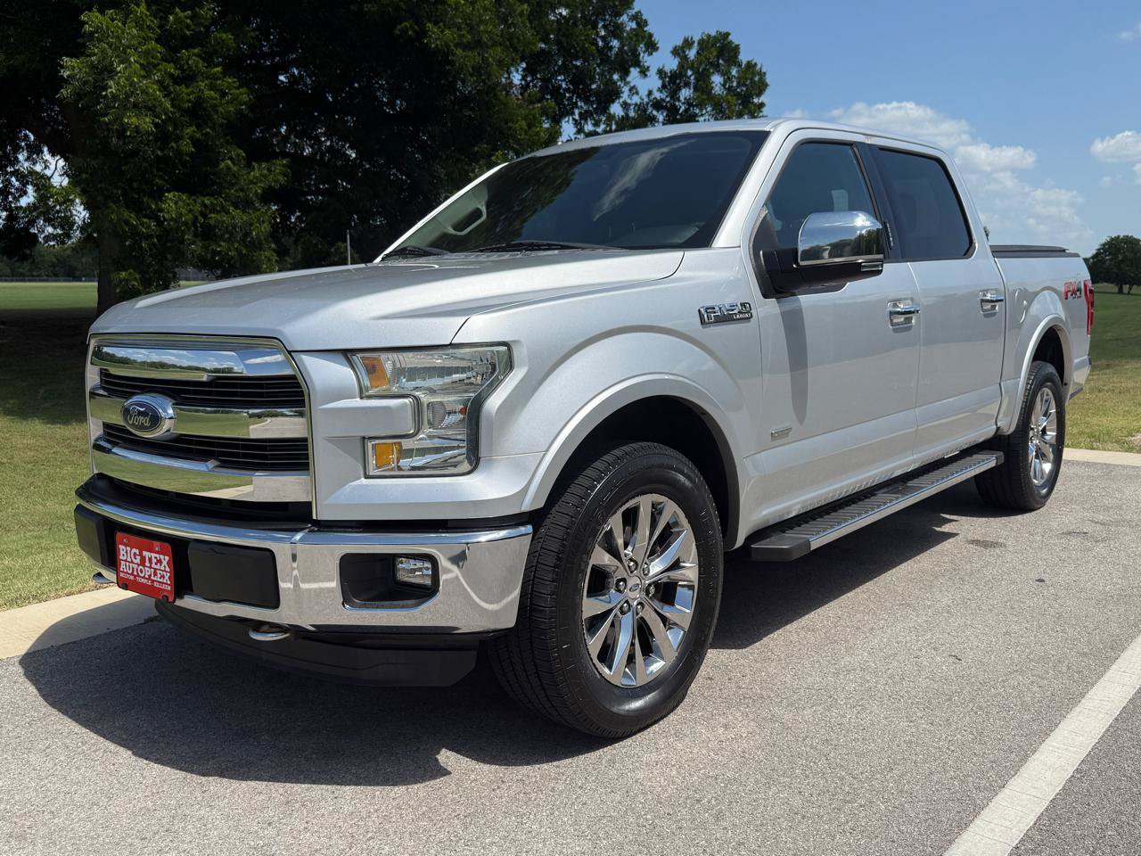 Used 2015 Ford F150 Lariat AWD/4WD image 4
