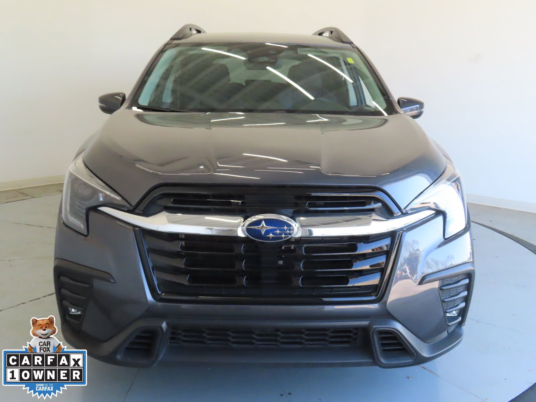 Used 2023 Subaru Ascent Limited image 11