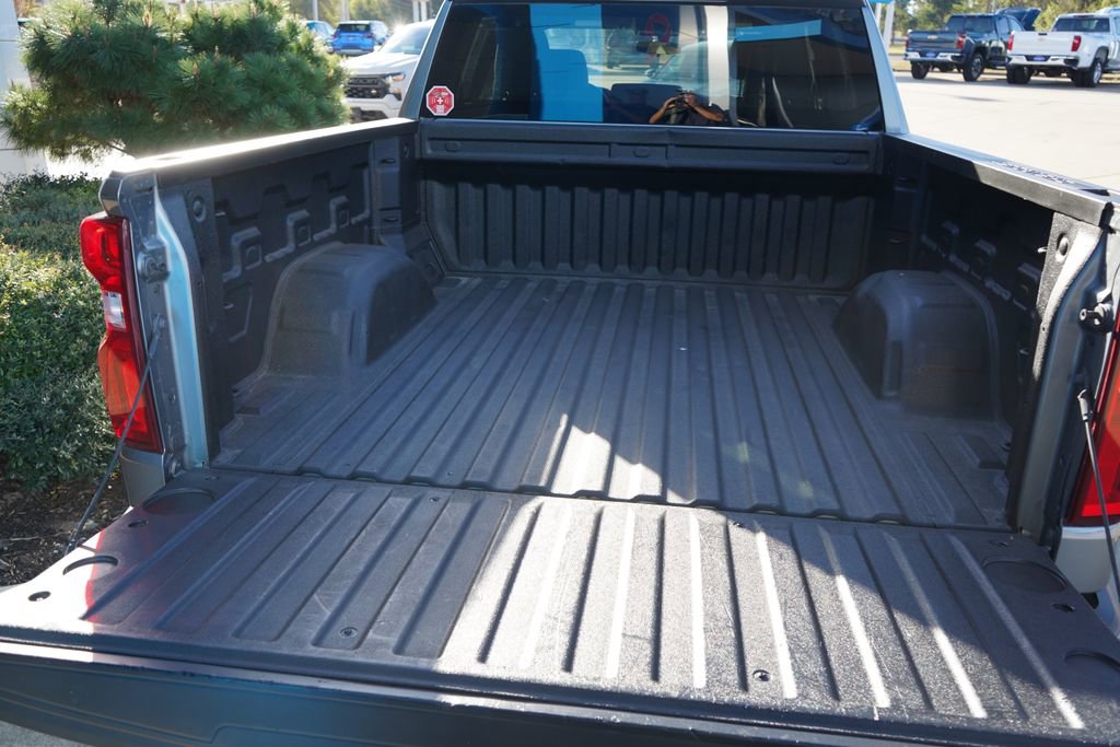 Used 2021 Chevrolet Silverado 1500 RST w/ Z71 Off-Road Package image 17