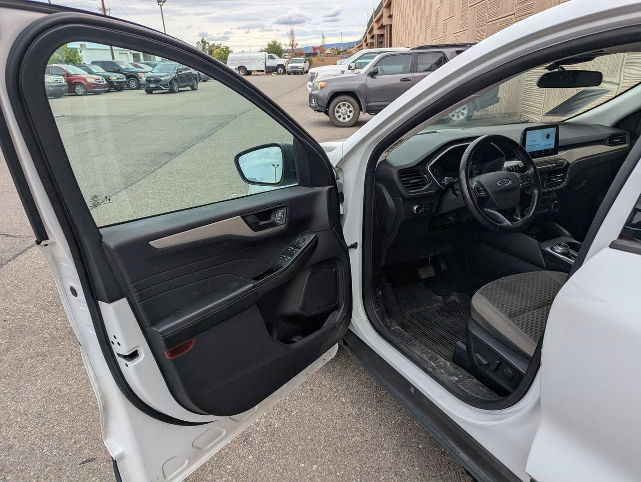 Used 2022 Ford Escape SE w/ Convenience Package AWD/4WD image 8