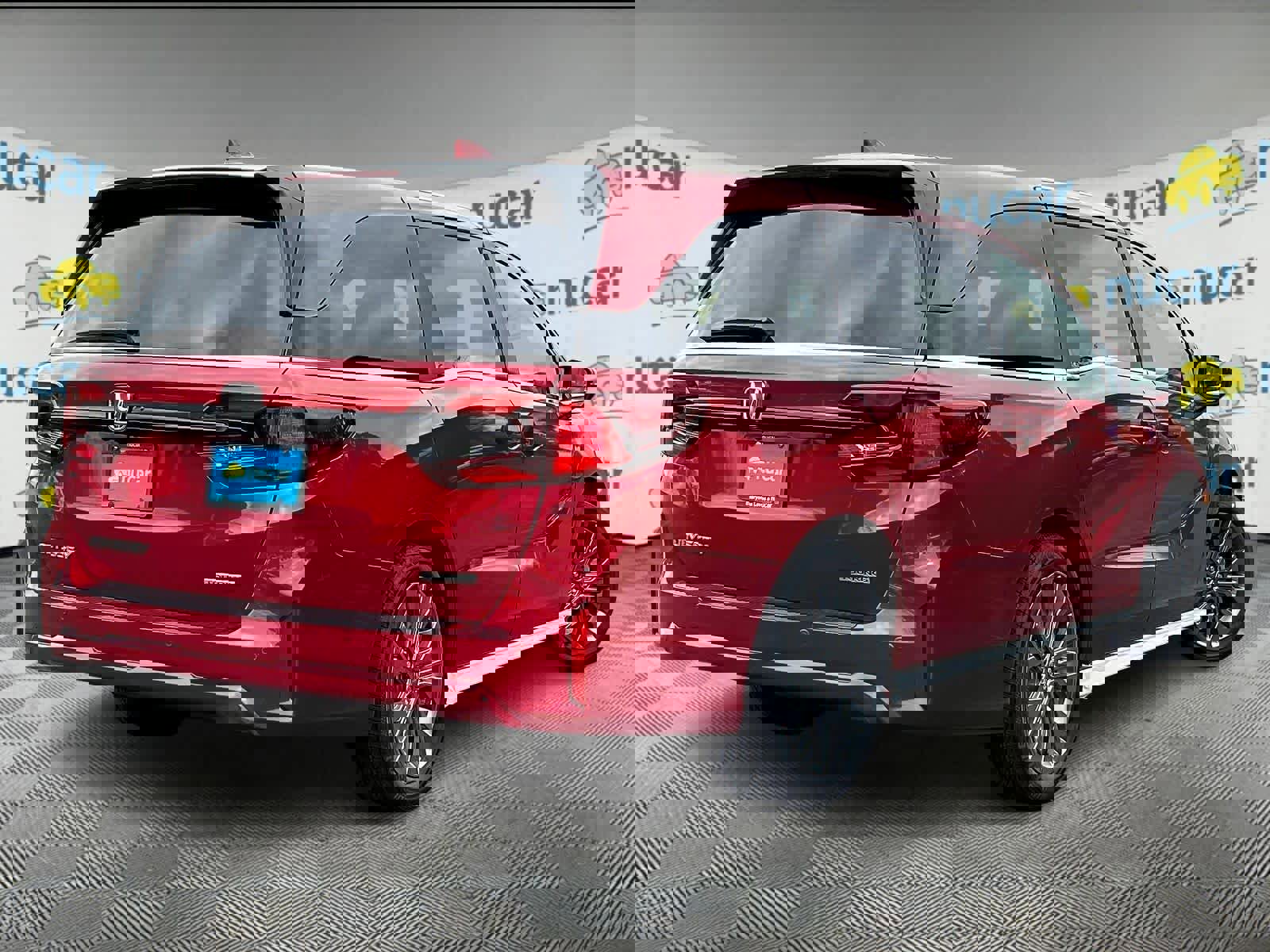 New 2026 Honda Odyssey Touring image 7