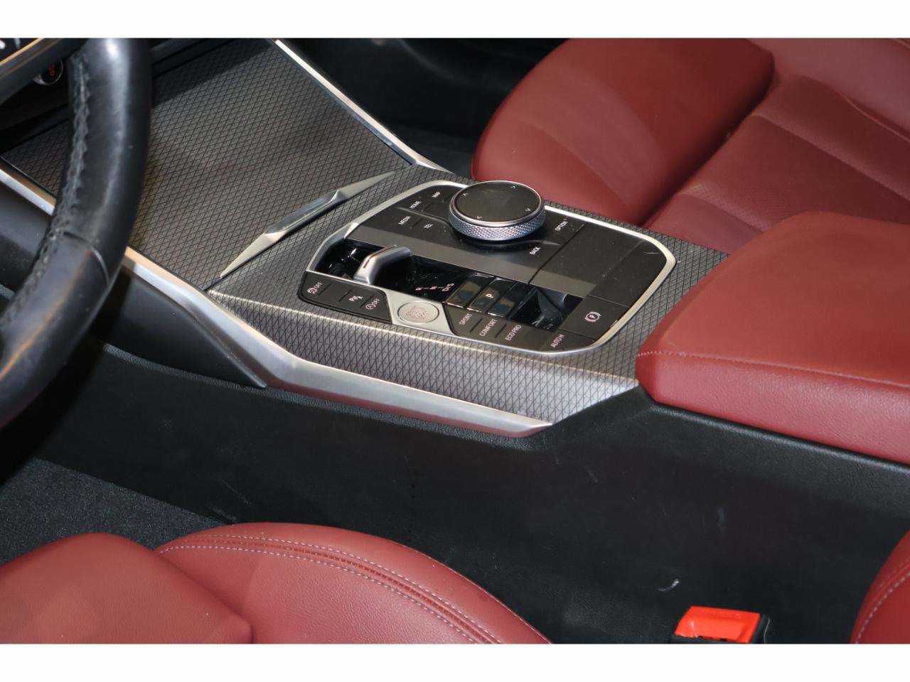 Certified 2024 BMW 330i Sedan w/ M Sport Package RWD image 12
