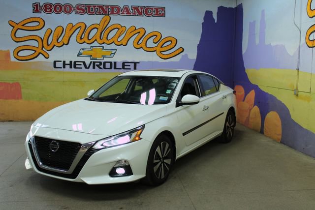 Used 2019 Nissan Altima 2.5 SV AWD/4WD image 2