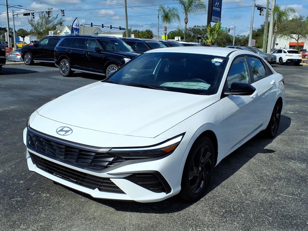 New 2026 Hyundai Elantra Sport video 3