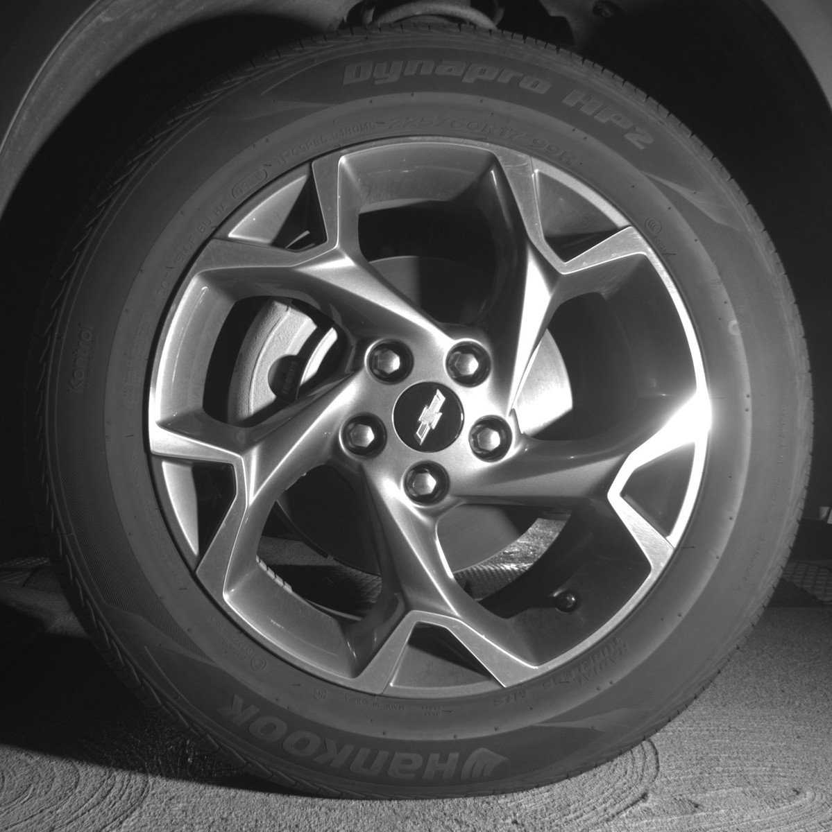 Used 2025 Chevrolet Trax LT FWD image 12