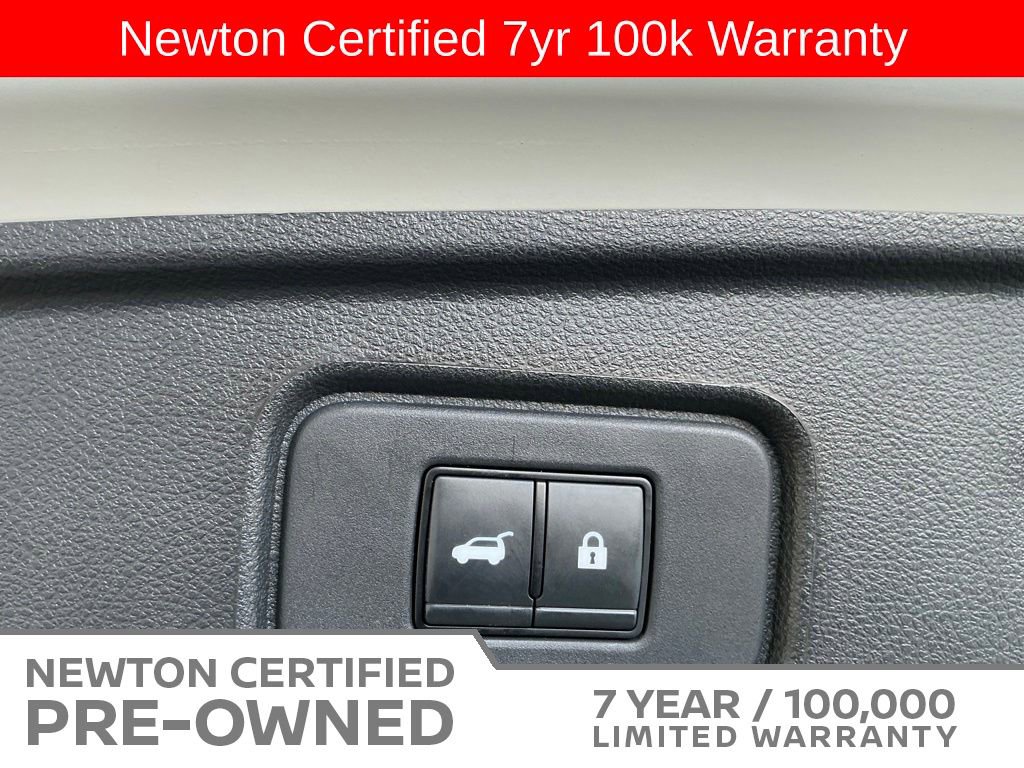 Used 2023 Nissan Pathfinder Platinum AWD/4WD image 32