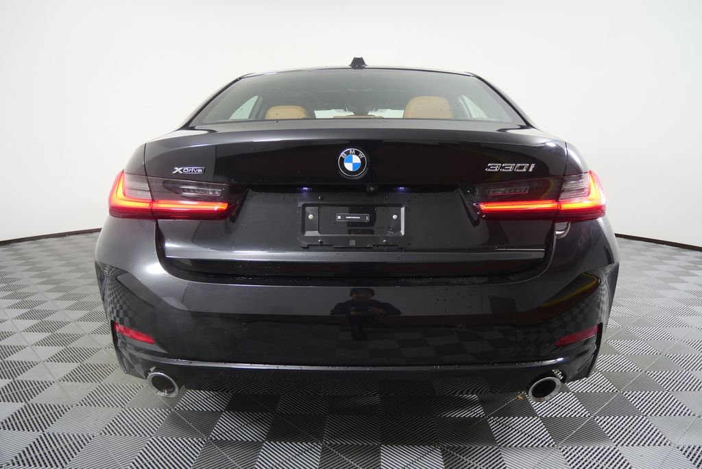 Used 2024 BMW 330i xDrive Sedan image 4