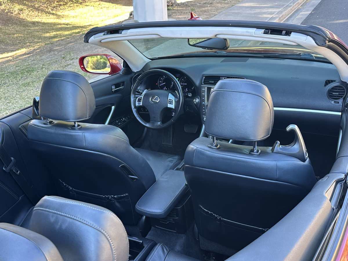 Used 2012 Lexus IS 250C image 15