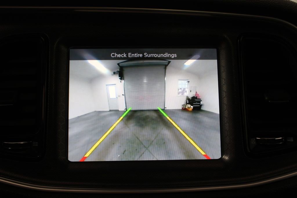 Used 2016 Dodge Challenger R/T Scat Pack w/ Leather Interior Group image 41