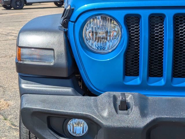 Used 2022 Jeep Wrangler Sport image 10