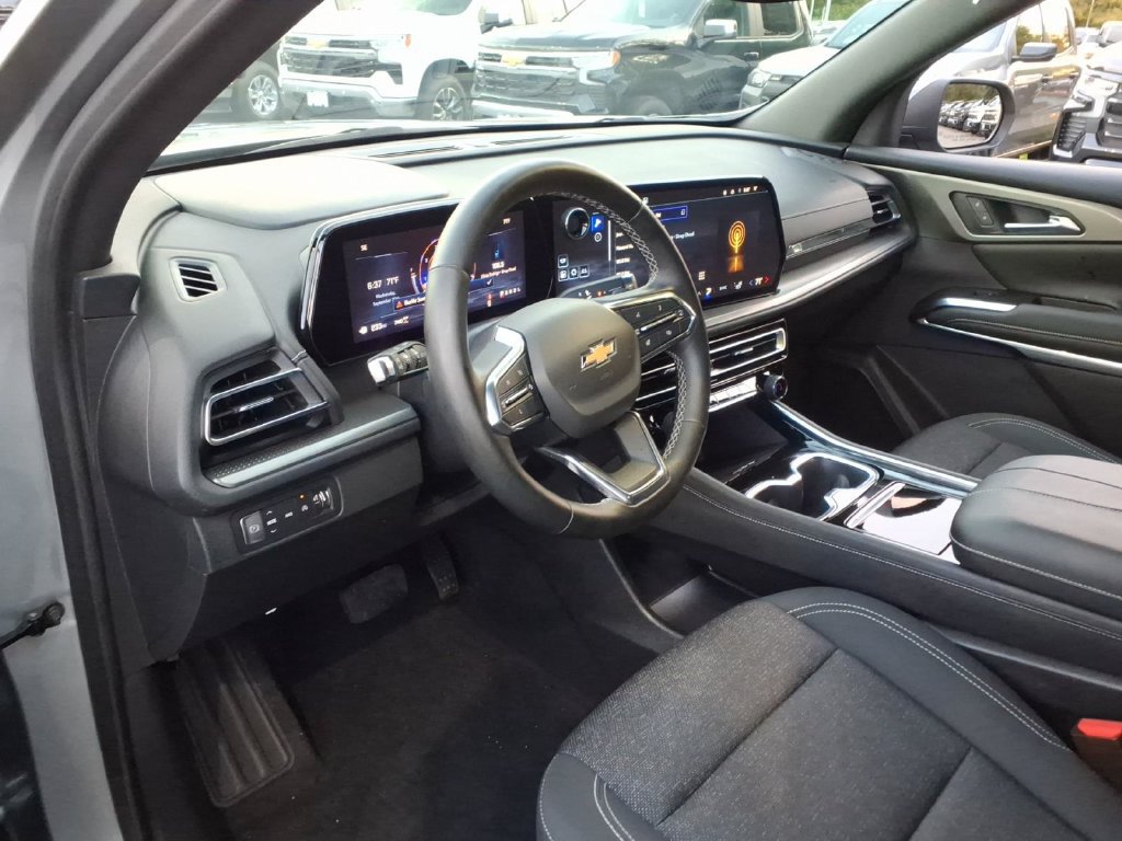 Certified 2024 Chevrolet Traverse LT AWD/4WD image 9