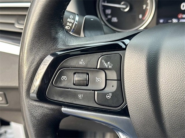 Used 2023 Buick Enclave Essence w/ Experience Buick Package image 26