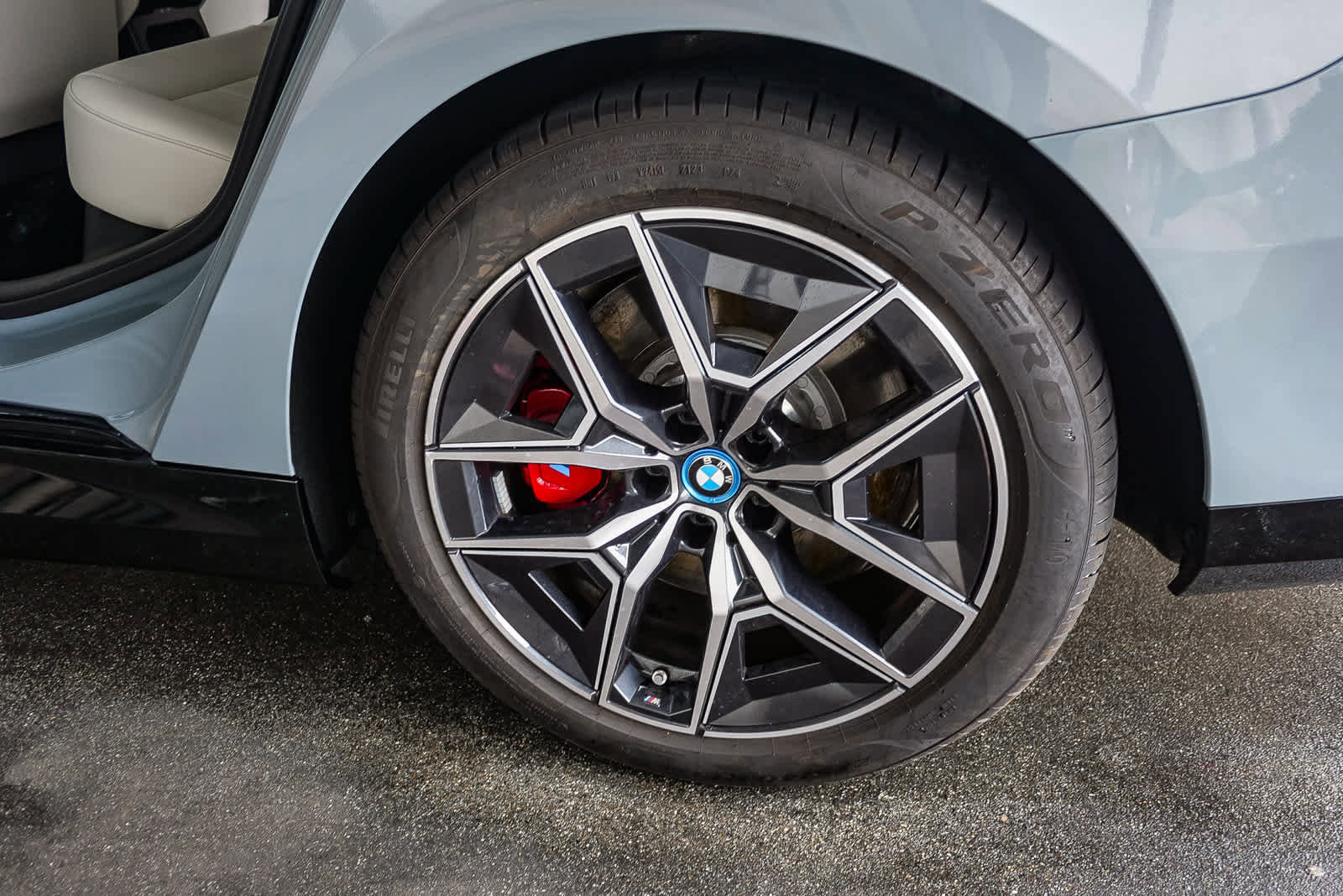 Used 2024 BMW i5 M60 w/ Premium Package AWD/4WD image 19