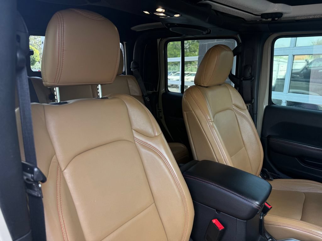 Used 2020 Jeep Gladiator Rubicon AWD/4WD image 46