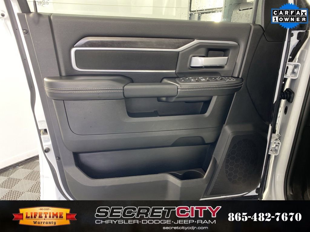 Used 2024 RAM 2500 Big Horn w/ Night Edition image 12